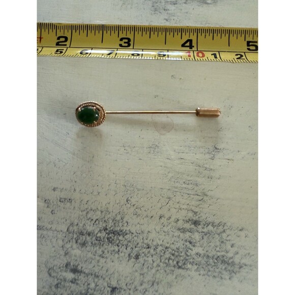 Stick Pin With Green Stone - Picture 1 of 3